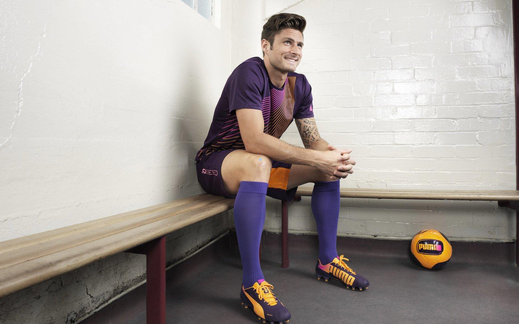 【开云】西甲商业收入创新高突破46亿欧元，七家俱乐部仍陷亏损困境